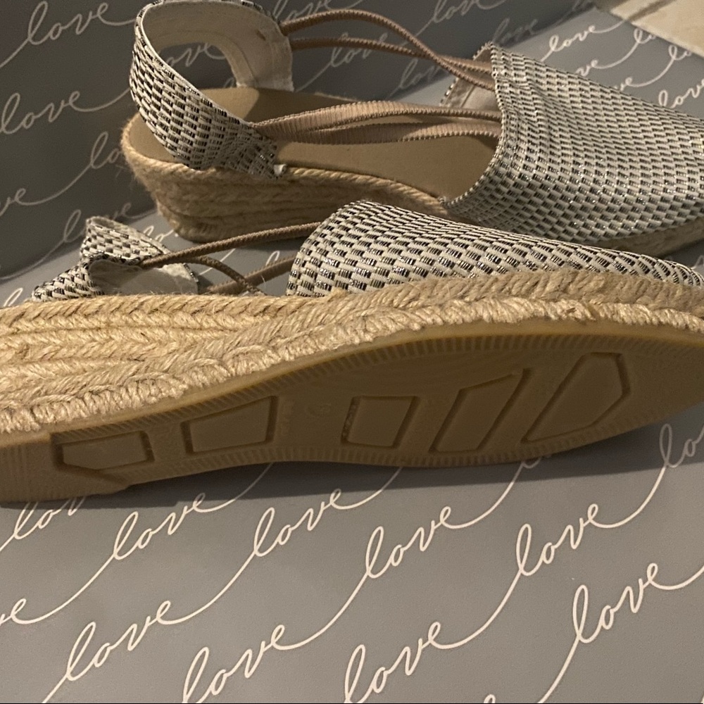 Chicos like new, mid-heeled wages, platforms